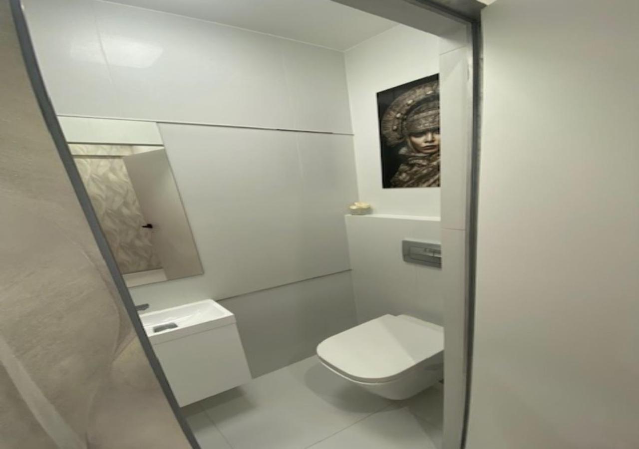 Apartamenty Planeta 别尔斯克-比亚拉 外观 照片