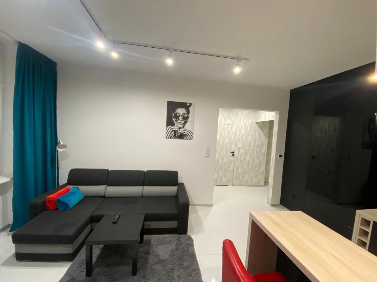Apartamenty Planeta 别尔斯克-比亚拉 外观 照片